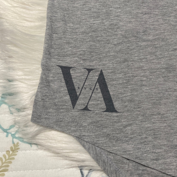 Women's RVCA 3/4 Sleeve Tee M Gray Burgundy - Picture 3 of 6